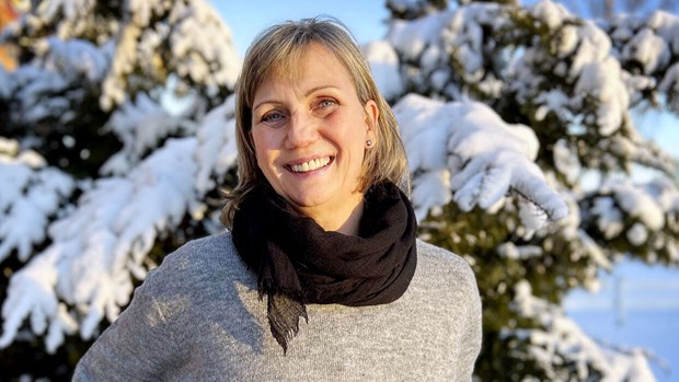 Lena lär kvinnor att skriva – om kvinnor Lena lär kvinnor att skriva – om kvinnor