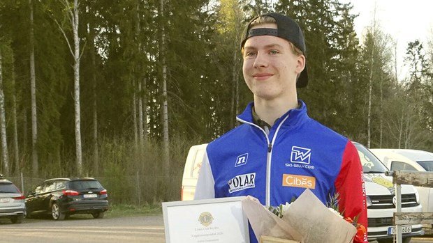 Aaron prisas av Lions efter succésäsong i skidspåren
